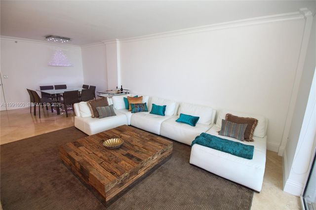 10275 Collins Ave 833, Bal Harbour, FL 33154