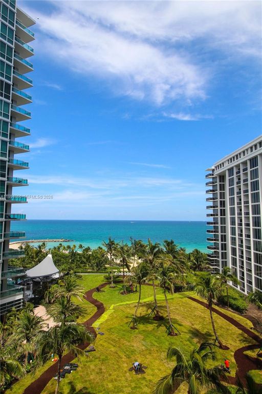10275 Collins Ave 833, Bal Harbour, FL 33154
