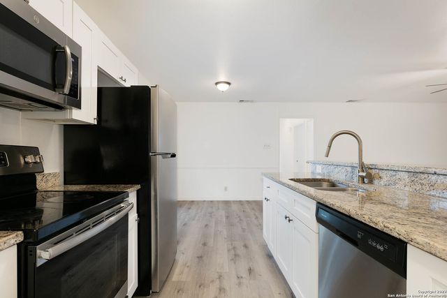 6617 Forest Grove, San Antonio, TX 78240