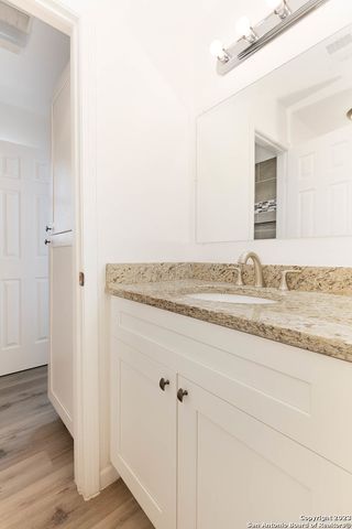 6617 Forest Grove, San Antonio, TX 78240