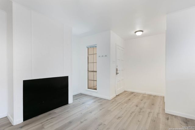 6617 Forest Grove, San Antonio, TX 78240