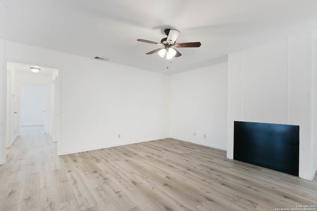 6617 Forest Grove, San Antonio, TX 78240