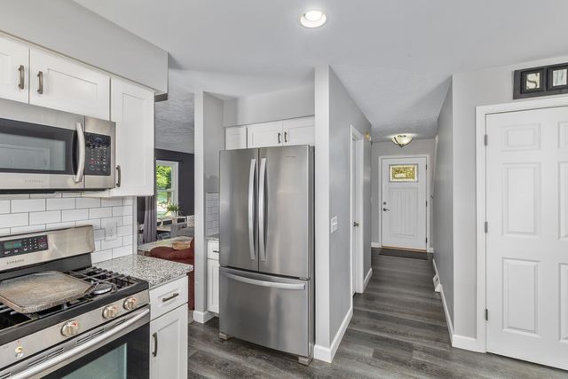 2576 Mapleview Street SE, Grand Rapids, MI 49508