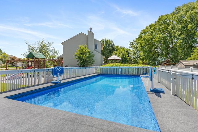 2576 Mapleview Street SE, Grand Rapids, MI 49508