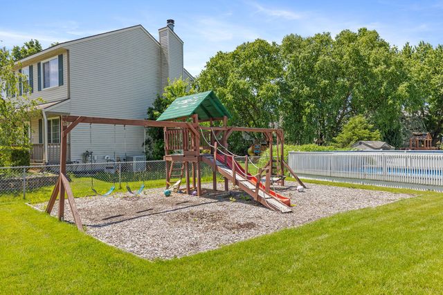 2576 Mapleview Street SE, Grand Rapids, MI 49508