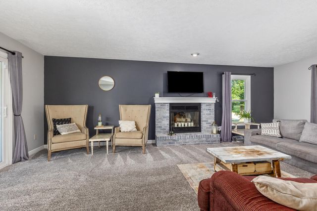 2576 Mapleview Street SE, Grand Rapids, MI 49508