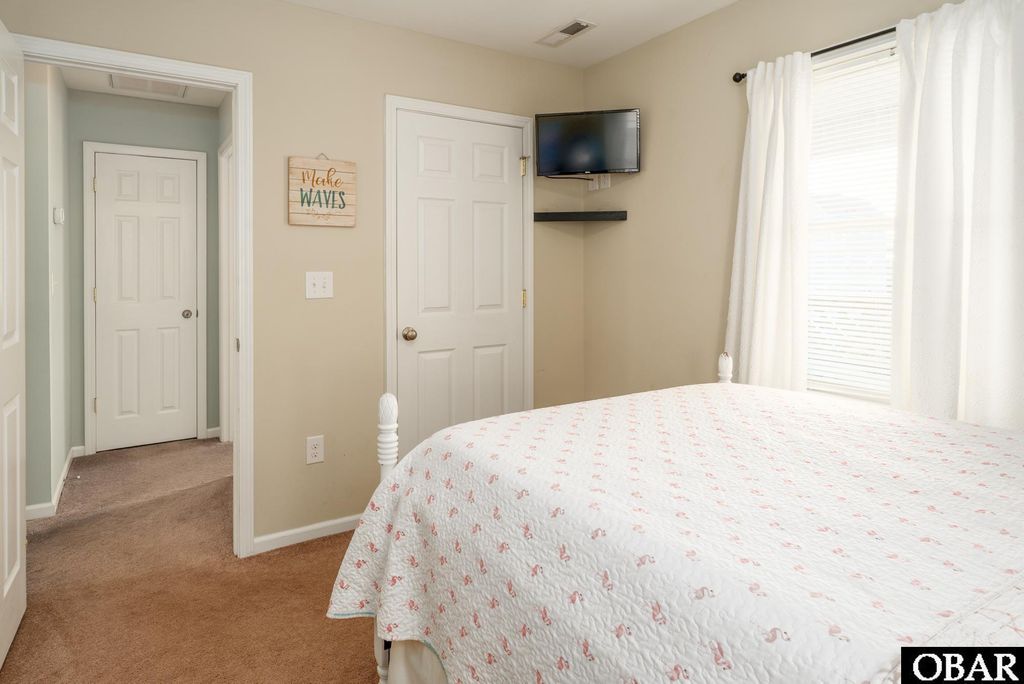 Image 26 of property listing at 24227 Atlantic Dr Lot 12, Rodanthe, NC 27968