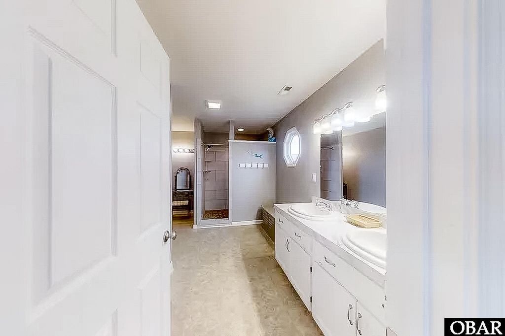 Image 31 of property listing at 24227 Atlantic Dr Lot 12, Rodanthe, NC 27968