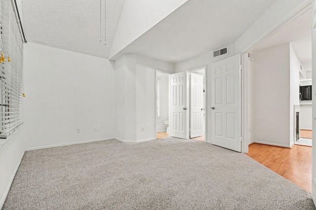 2425 Holly Hall Street 139, Houston, TX 77054