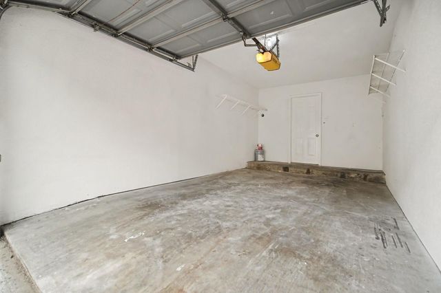 2425 Holly Hall Street 139, Houston, TX 77054