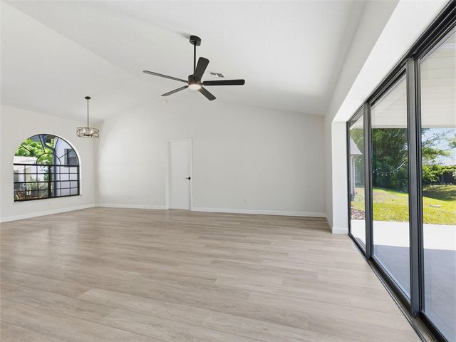 8452 YEARLING LANE, New Port Richey, FL 34653