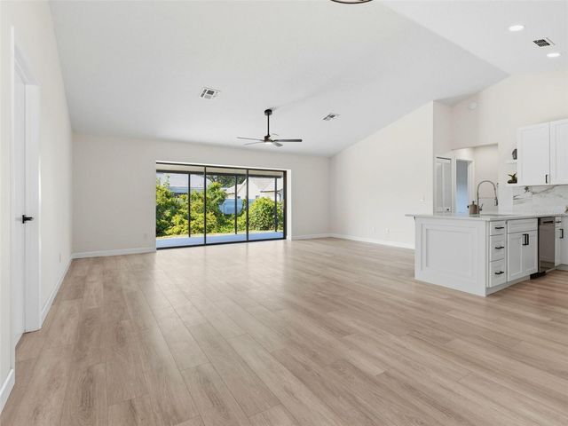 8452 YEARLING LANE, New Port Richey, FL 34653