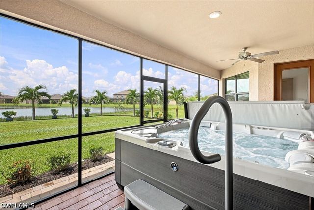3313 Antilla CT, Fort Myers, FL 33905