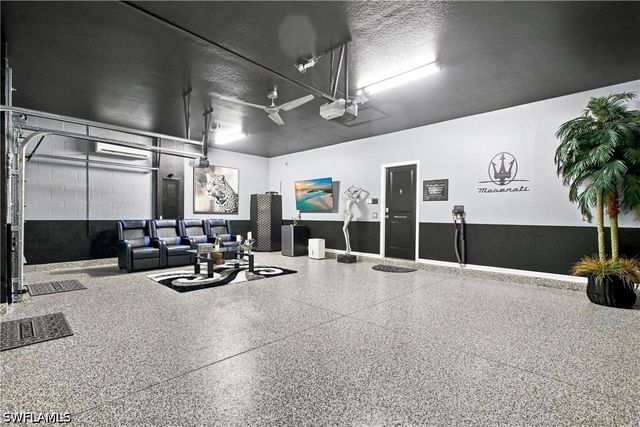 3313 Antilla CT, Fort Myers, FL 33905