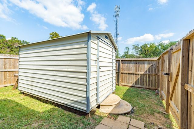 231 Gaines Street, Brazoria, TX 77422