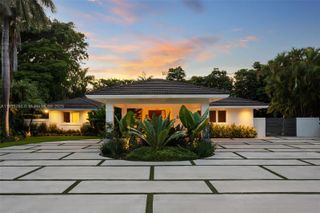 4800 Bay Point Rd, Miami, FL 33137