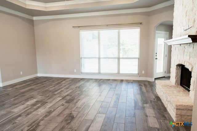 2503 Emerald Dove Drive, Temple, TX 76502