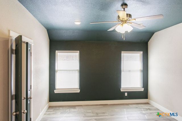 2503 Emerald Dove Drive, Temple, TX 76502