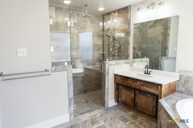 2503 Emerald Dove Drive, Temple, TX 76502