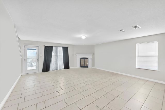 3440 Baby Doe Court, Fort Worth, TX 76137