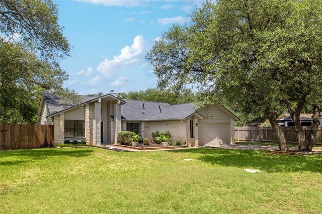 2502 W Messick LOOP, Round Rock, TX 78681