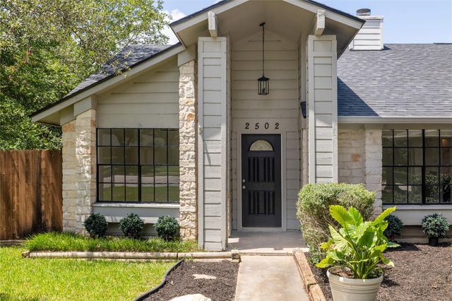 2502 W Messick LOOP, Round Rock, TX 78681