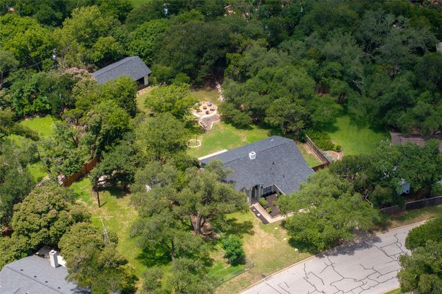 2502 W Messick LOOP, Round Rock, TX 78681