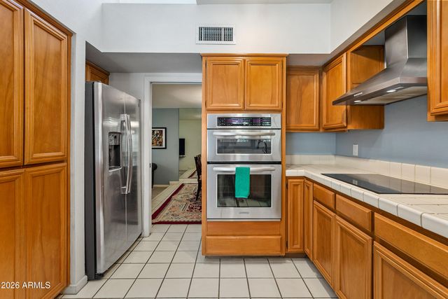 10863 N 10TH Place, Phoenix, AZ 85020
