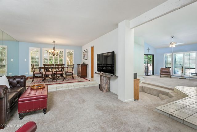 10863 N 10TH Place, Phoenix, AZ 85020