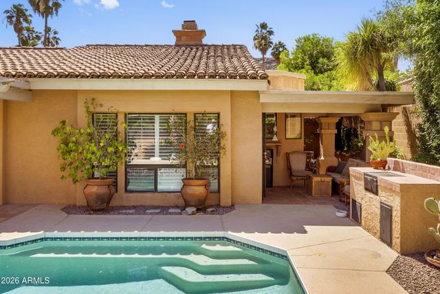 10863 N 10TH Place, Phoenix, AZ 85020
