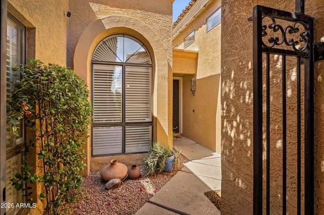 10863 N 10TH Place, Phoenix, AZ 85020