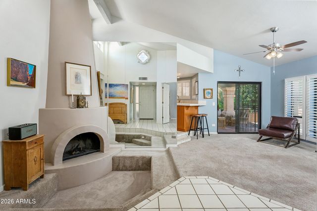 10863 N 10TH Place, Phoenix, AZ 85020