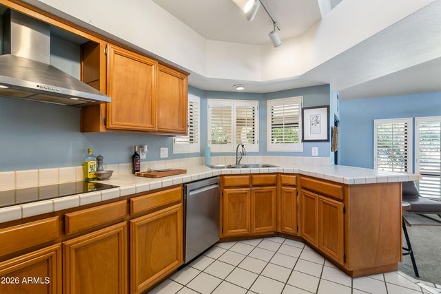 10863 N 10TH Place, Phoenix, AZ 85020