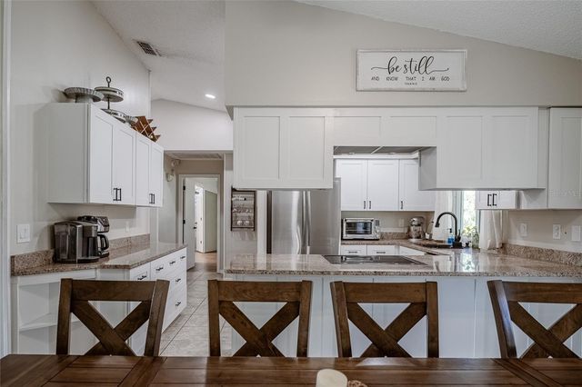 3410 TIMBERLAKE RD N, Lakeland, FL 33810