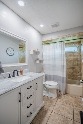 3410 TIMBERLAKE RD N, Lakeland, FL 33810