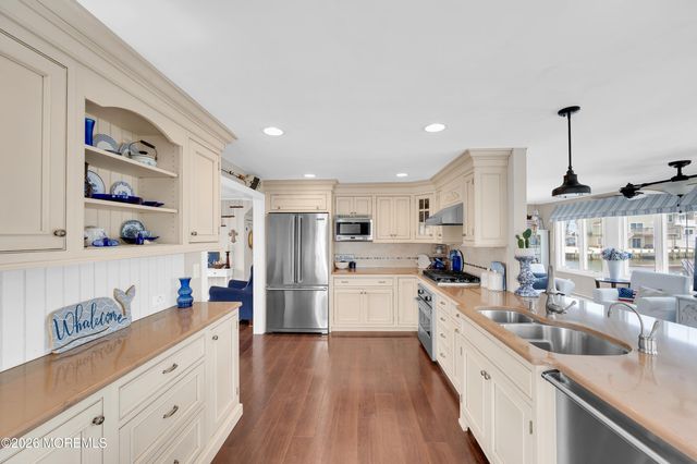 76 Jennie Drive, Manahawkin, NJ 08050