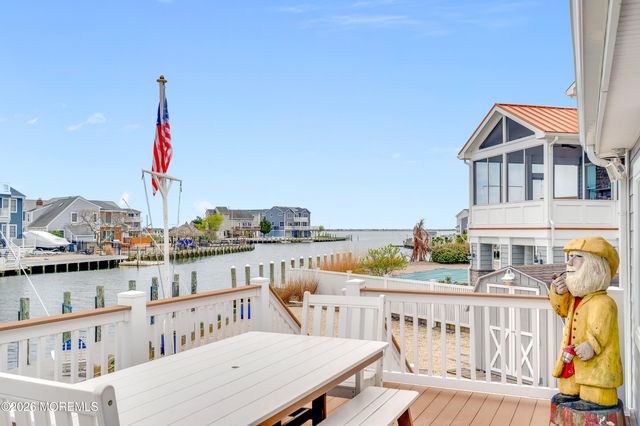 76 Jennie Drive, Manahawkin, NJ 08050