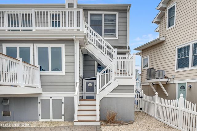 76 Jennie Drive, Manahawkin, NJ 08050