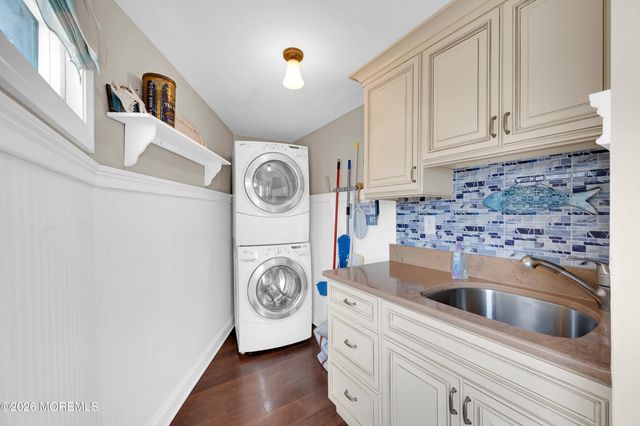 76 Jennie Drive, Manahawkin, NJ 08050
