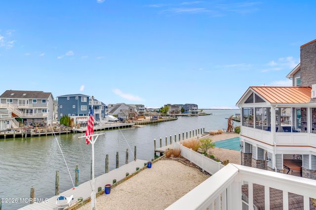 76 Jennie Drive, Manahawkin, NJ 08050