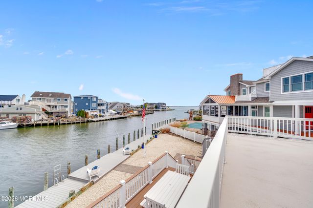 76 Jennie Drive, Manahawkin, NJ 08050