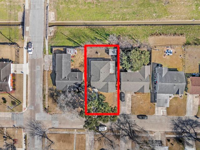 10807 Segrest Drive, Houston, TX 77047