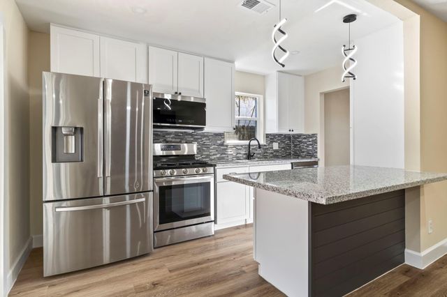 10807 Segrest Drive, Houston, TX 77047