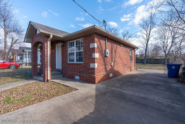 2514 N 37th Street, Fort Smith, AR 72904