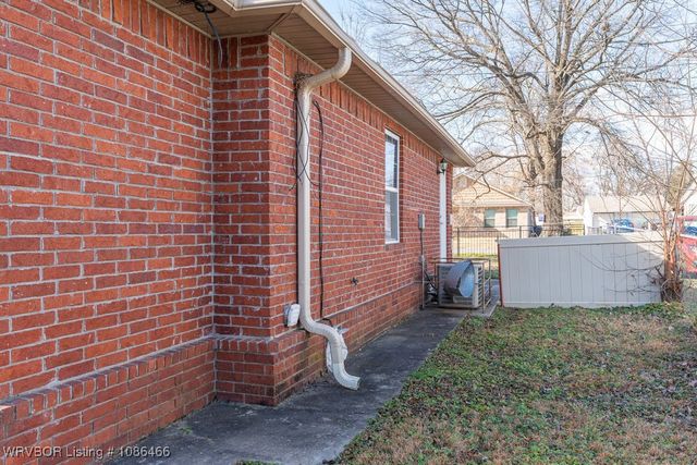 2514 N 37th Street, Fort Smith, AR 72904