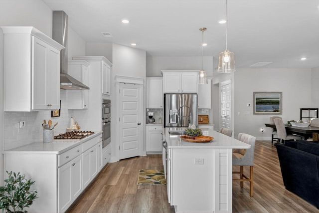 188 Helena Park Drive, Summerville, SC 29486