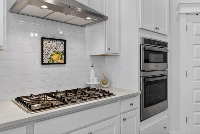 188 Helena Park Drive, Summerville, SC 29486