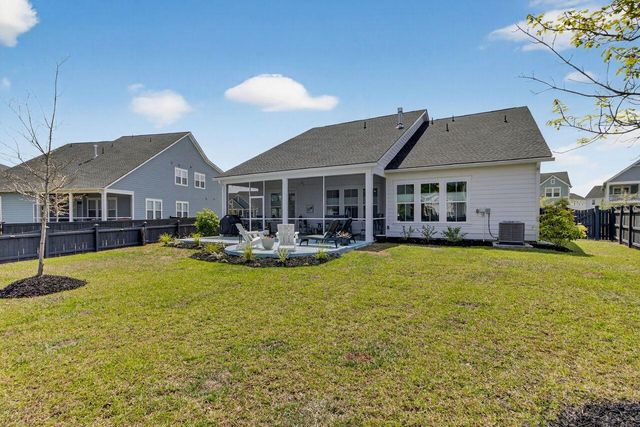 188 Helena Park Drive, Summerville, SC 29486