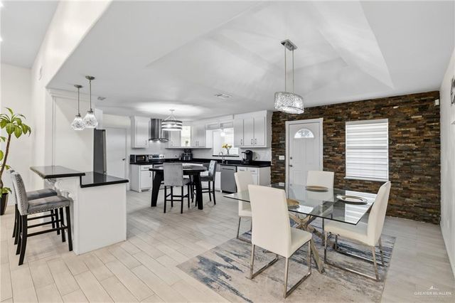 303 Cactus Lane, Edinburg, TX 78541