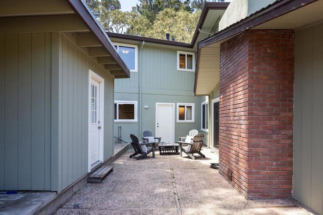 1 Crescent Circle, Monterey, CA 93940